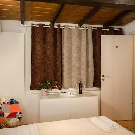 Gasthof The White House *